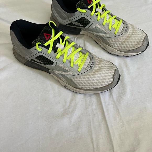 Reebok Men’s One Cushion Steelnavygryyello size 10.5 - Picture 3 of 10